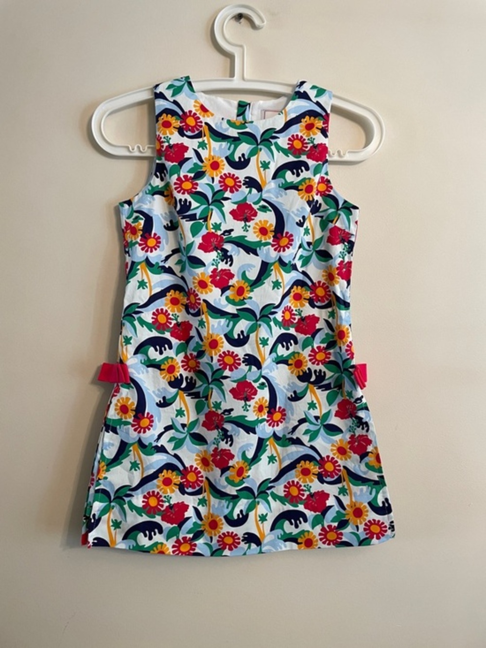 Classic Prep White Floral Shift Dress with shorts size 10 Girl